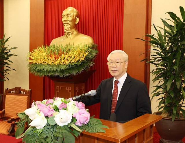 Tổng Bí thư Nguyễn Phú Trọng gặp mặt đại biểu dự Đại hội XI Hội Chữ thập đỏ Việt Nam nhiệm kỳ 2022-2027 - Ảnh 7.