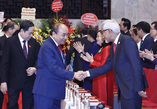 Chủ tịch nước Nguyễn Xuân Phúc dự Đại hội toàn quốc Hội Chữ thập đỏ Việt Nam lần thứ XI - Ảnh 2.