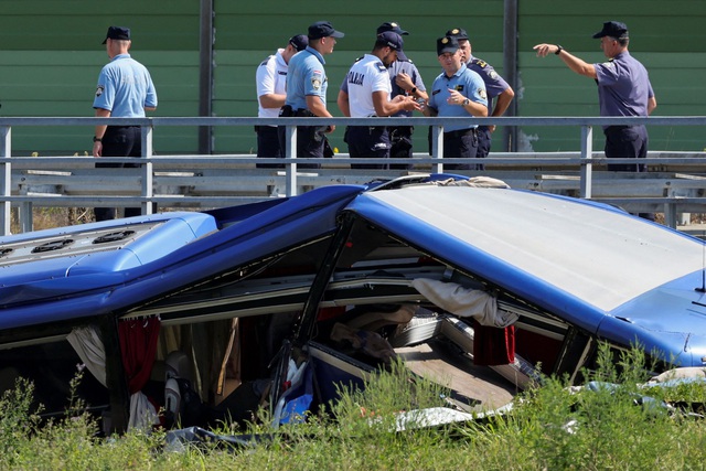 Tai nạn xe bus ở Croatia, 12 công dân Ba Lan thiệt mạng, 31 người bị thương - Ảnh 2.