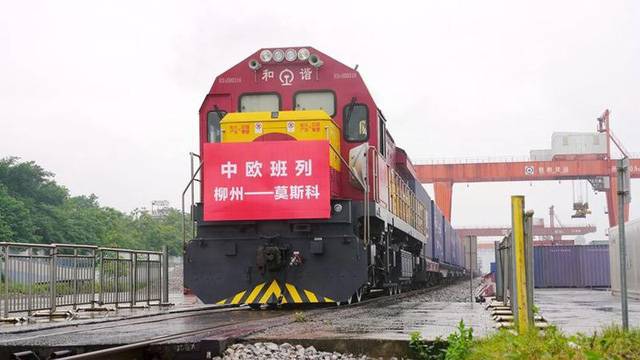 Đẩy mạnh vận chuyển hàng hóa bằng đường sắt giữa Trung Quốc và châu Âu - Ảnh 1.
