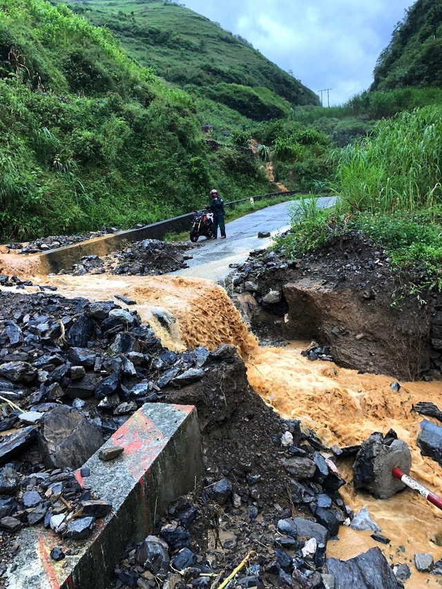 Hà Giang, Lào Cai thiệt hại nặng nề do mưa lớn - Ảnh 2.