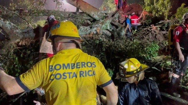 Tai nạn xe tại Costa Rica, ít nhất 9 người tử vong - Ảnh 1.