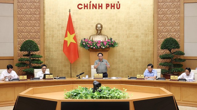 Thủ tướng Phạm Minh Chính chỉ đạo nóng điều hành kinh tế trong bối cảnh mới - Ảnh 1.