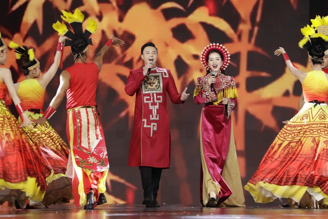 Những bộ trang phục văn hóa dân tộc ấn tượng tại Miss Grand Vietnam 2022 - Ảnh 3.