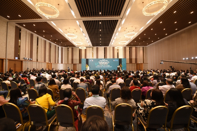 400 Hiệu trưởng tham dự Hội thảo Thay đổi vì một trường học hạnh phúc 2022 - Ảnh 1.