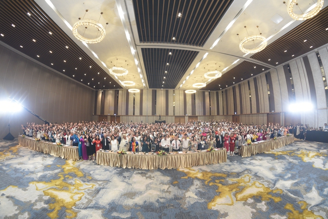 400 Hiệu trưởng tham dự Hội thảo Thay đổi vì một trường học hạnh phúc 2022 - Ảnh 4.