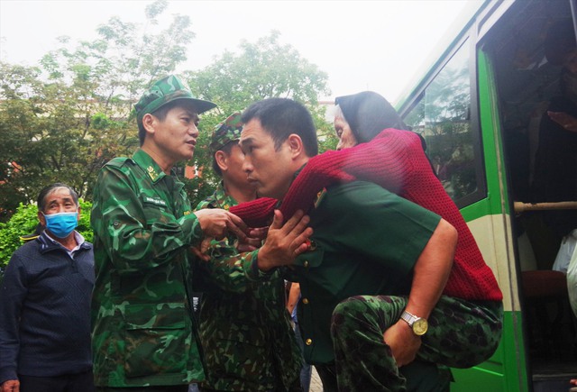 Quảng Nam đã di dời được 45.834 hộ dân khỏi vùng nguy hiểm - Ảnh 1.