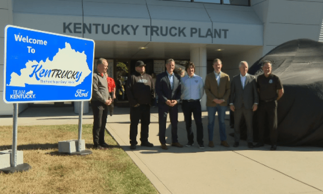 Ford đầu tư 700 triệu USD cho nhà máy xe tải ở Kentucky, bổ sung 500 vị trí việc làm - Ảnh 1.