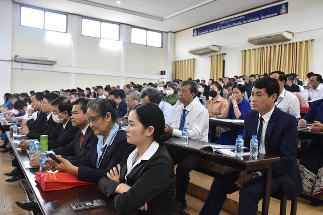 Diễn đàn nâng cao chất lượng đào tạo trong hợp tác giáo dục Việt Nam - Lào - Ảnh 3.