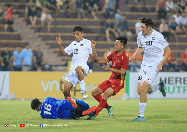 U20 Việt Nam và U20 Palestine bất phân thắng bại trong trận giao hữu trên sân Việt Trì - Ảnh 6.