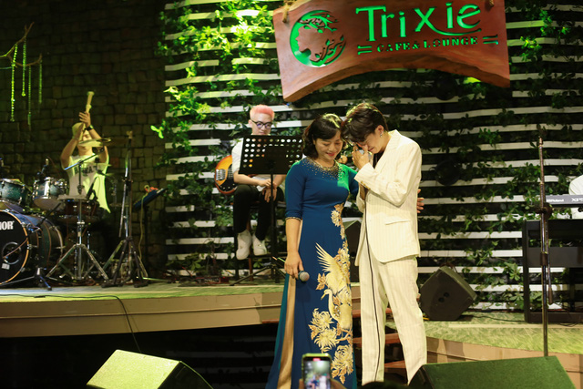 Quán quân Tài năng âm nhạc Việt làm minishow đầu tay - Ảnh 3.