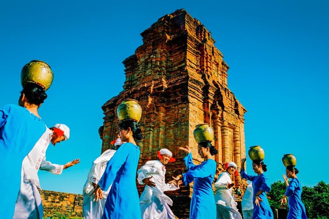 5 điểm đến ở Việt Nam để tận hưởng không khí lễ hội mùa thu - Ảnh 4.