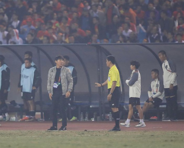 HLV Indonesia: Thua ĐT Việt Nam vì không quen sân - Ảnh 1.