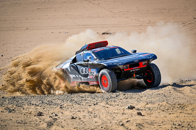 Chặng 9 giải đua xe đường trường Dakar Rally   - Ảnh 1.