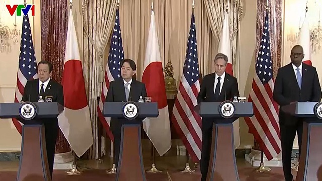 Thủ tướng Nhật Bản thăm một loạt quốc gia trong Nhóm G7 - Ảnh 3.