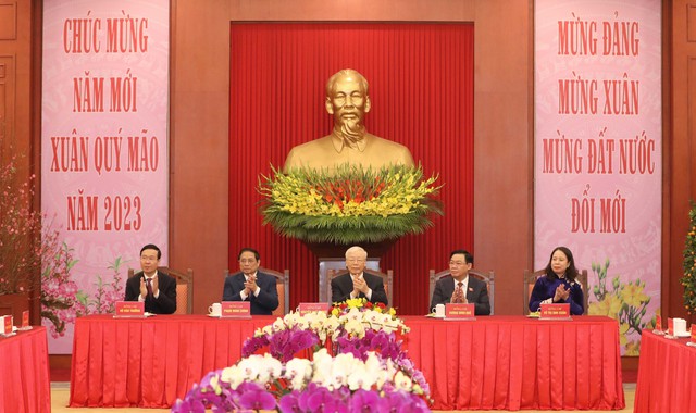 Tổng Bí thư Nguyễn Phú Trọng: Năm mới thắng lợi mới - Ảnh 2.