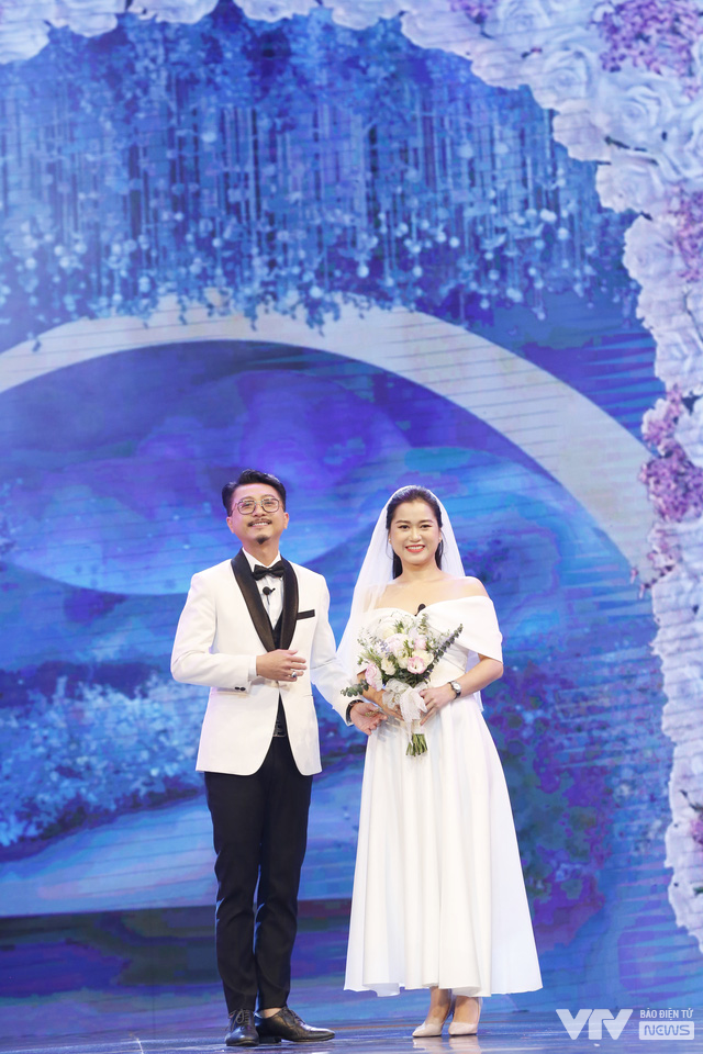 Vợ chồng Lâm Vỹ Dạ làm đám cưới trong Gala cười 2023 - Ảnh 5.