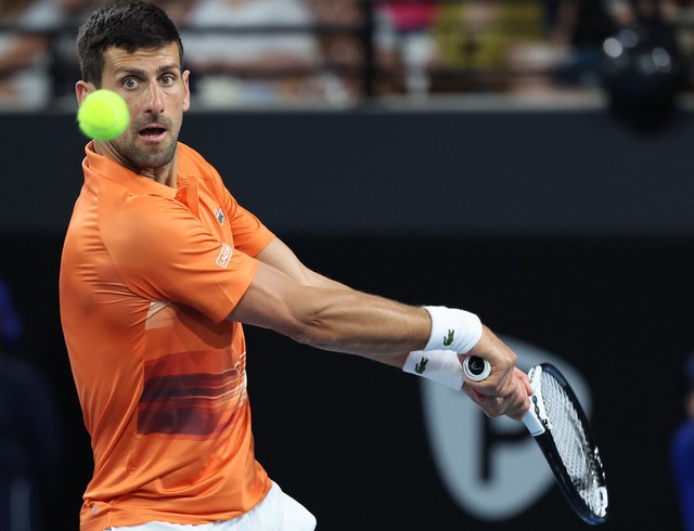 Novak Djokovic vào bán kết Adelaide International   - Ảnh 1.