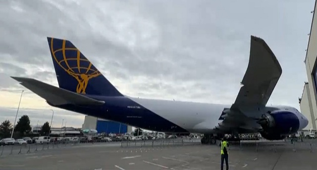 Boeing chia tay dòng máy bay 747 - Ảnh 2.