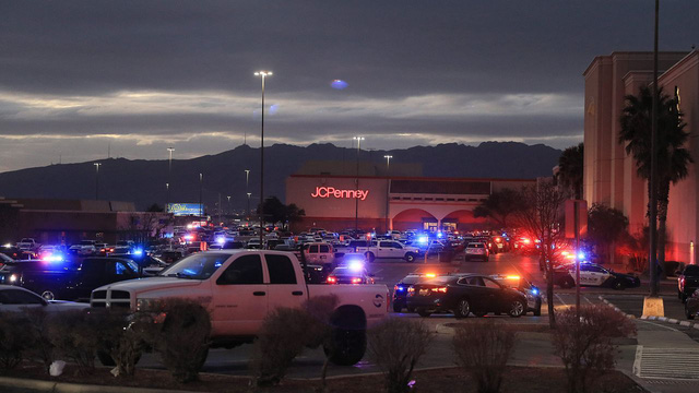 Xả súng ở trung tâm thương mại tại Texas khiến 1 người tử vong, 3 người bị thương - Ảnh 1.