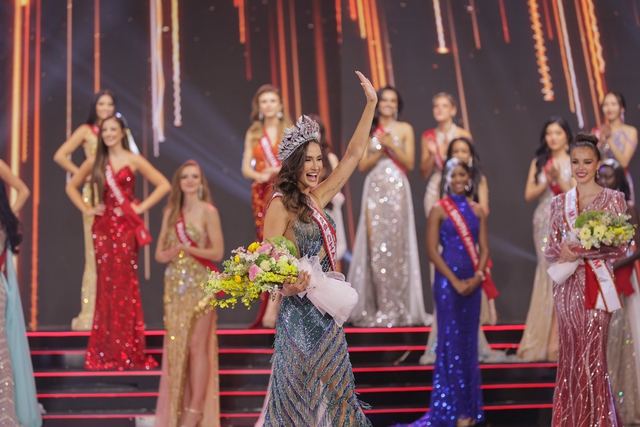 Người đẹp Brazil đăng quang Miss Charm 2023 - Ảnh 2.