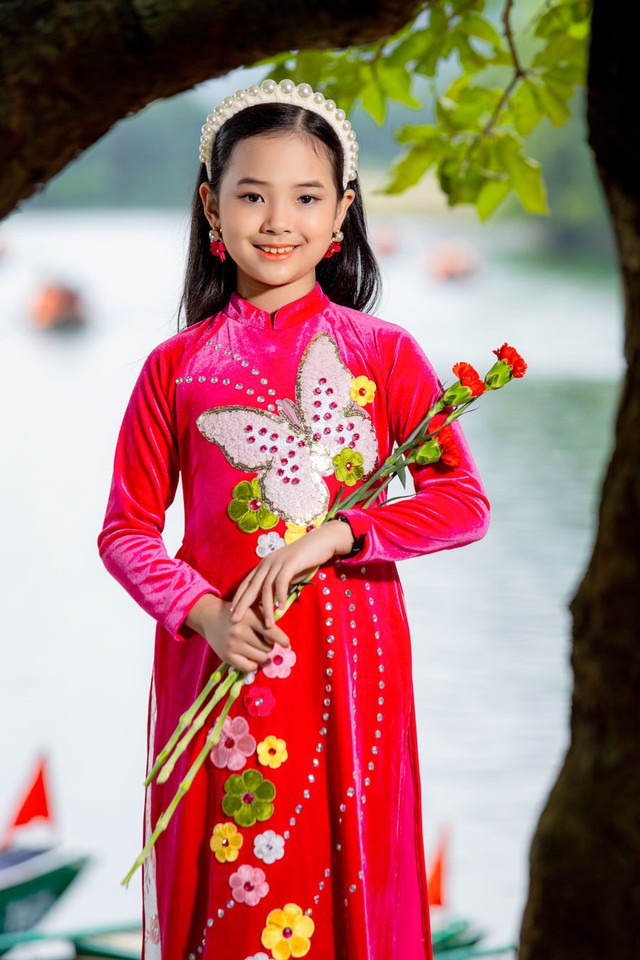 Lộ diện đại diện hình ảnh của Vietnam International Fashion Tour 2023 - Ảnh 3.