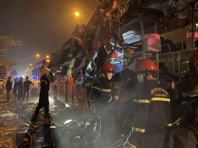 Tai nạn giao thông đặc biệt nghiêm trọng tại Quảng Nam, 3 người tử vong - Ảnh 1.