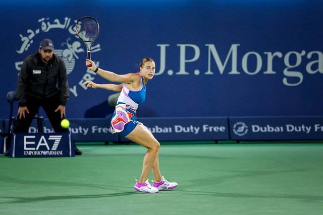 Aryna Sabalenka vào tứ kết giải quần vợt Dubai Championship - Ảnh 2.