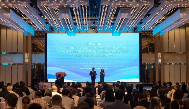 Quảng bá Cảng Thương mại Tự do (FTP) Hải Nam tại Việt Nam với 19 dự án chung được ký kết - Ảnh 1.