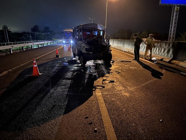 Truy tìm xe tải gây tai nạn trên cao tốc TP Hồ Chí Minh - Trung Lương rồi bỏ chạy - Ảnh 1.
