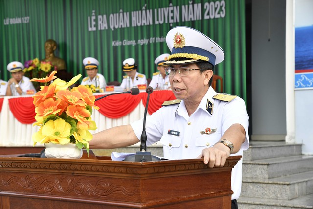 Lữ đoàn 127 Vùng 5 Hải quân tổ chức Lễ ra quân huấn luyện năm 2023 - Ảnh 2.
