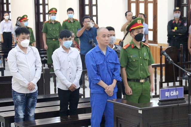 Bình Thuận: Phạt tù tài xế dùng xe ô tô tông chết người - Ảnh 1.