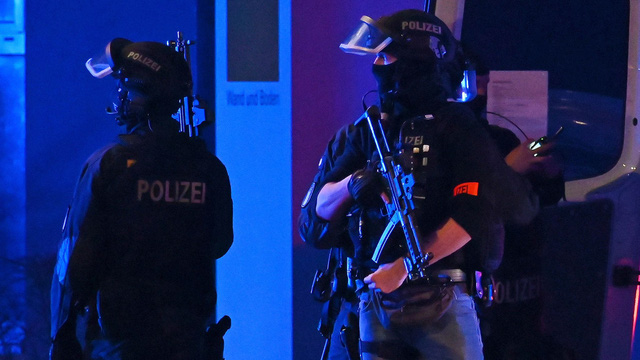 Đức xác định nghi phạm xả súng hàng loạt khiến 7 người thiệt mạng ở Hamburg - Ảnh 1.