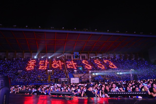 Show diễn của Super Junior tại Việt Nam thành công rực rỡ - Ảnh 4.