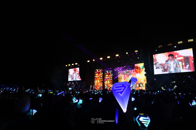 Show diễn của Super Junior tại Việt Nam thành công rực rỡ - Ảnh 2.