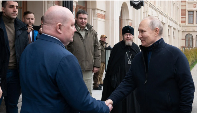 Tổng thống Nga Vladimir Putin thăm Crimea sau 9 năm sáp nhập - Ảnh 1.