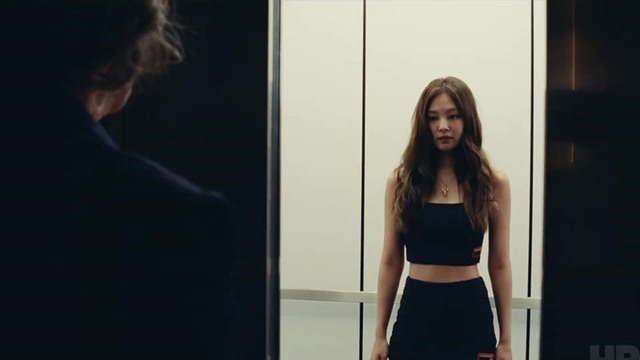 Lần đầu đóng phim Hollywood, Jennie (BLACKPINK) bị mất đất diễn - Ảnh 1.