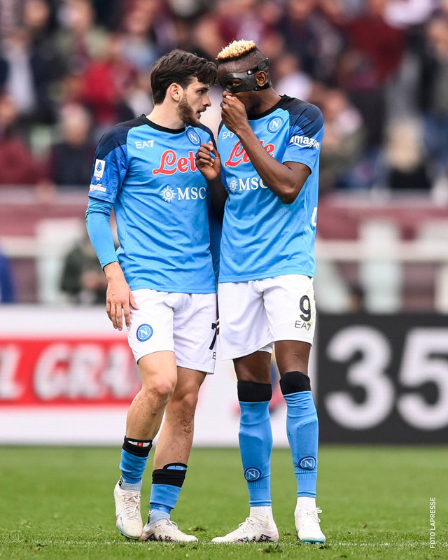 Napoli thắng thuyết phục trên sân của Torino   - Ảnh 1.
