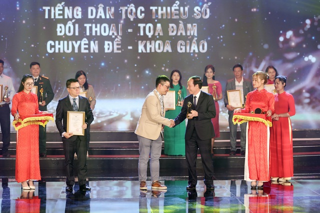 Nhà báo Phạm Xuân Hùng: Giải thưởng tại Liên hoan Truyền hình toàn quốc là niềm vinh dự, động viên, khích lệ cho cả ekip - Ảnh 1.