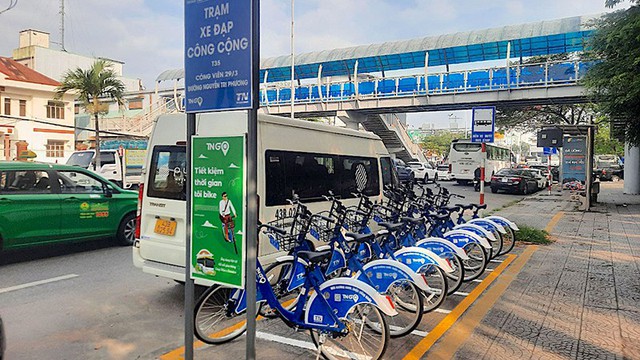 Đà Nẵng: Trải nghiệm dịch vụ xe đạp công cộng - Ảnh 1.