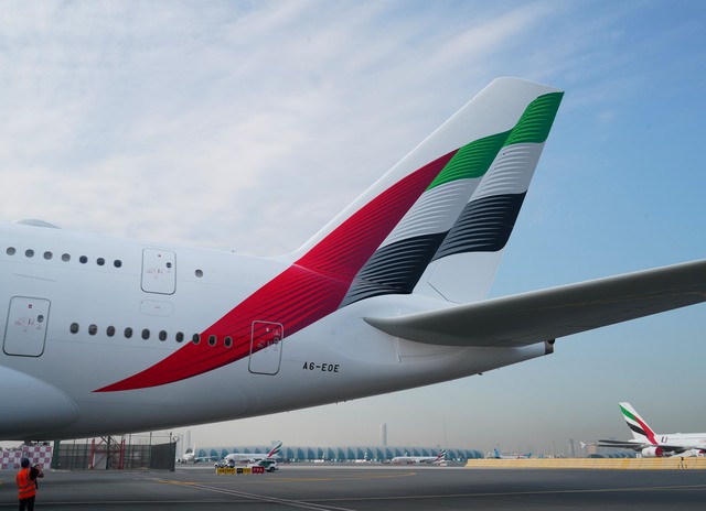 Emirates thay đổi nhận diện thương hiệu - Ảnh 1.