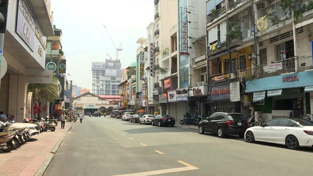Khách sạn vừa và nhỏ tại TP Hồ Chí Minh muốn được trỗi dậy nhờ chuyển đổi số - Ảnh 1.