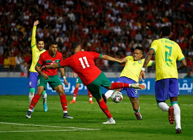 Giao hữu | Casemiro ghi bàn, ĐT Brazil vẫn thua Morocco - Ảnh 3.