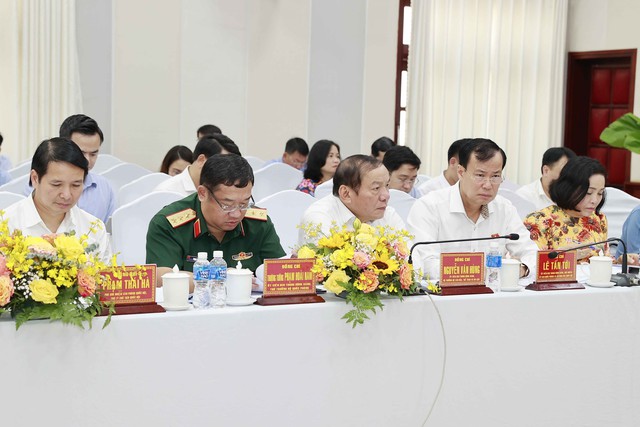 Chủ tịch Quốc hội làm việc với cán bộ chủ chốt Bình Thuận - Ảnh 3.