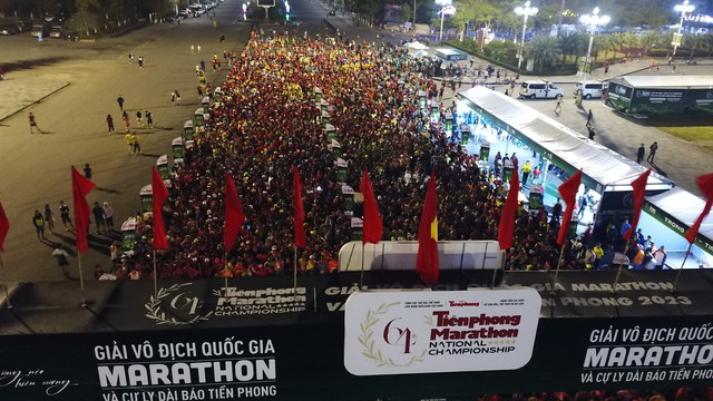 Giải marathon Quốc gia 2023 xác lập kỷ lục Việt Nam - Ảnh 1.