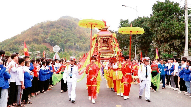 Lễ hội Mường Ca Da đón nhận Di sản văn hóa phi vật thể quốc gia - Ảnh 2.