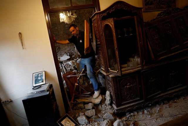 Cửa hàng đồ cổ khơi dậy động lực hồi sinh sau động đất ở Thổ Nhĩ Kỳ - Ảnh 1.