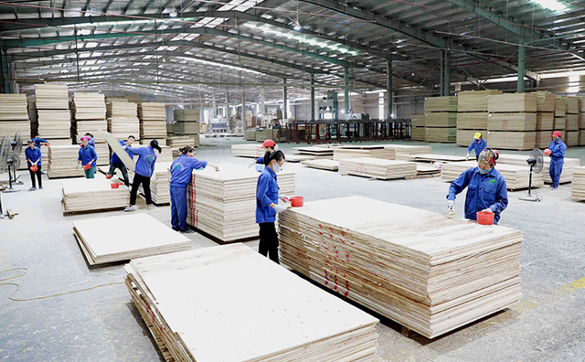 Ngành gỗ đẩy mạnh xúc tiến thương mại hỗ trợ xuất khẩu - Ảnh 1.