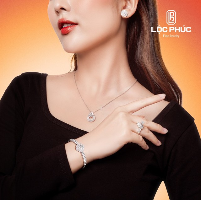 Mừng 20/10, Lộc Phúc Fine Jewelry giảm 16% trang sức kim cương - Ảnh 1.