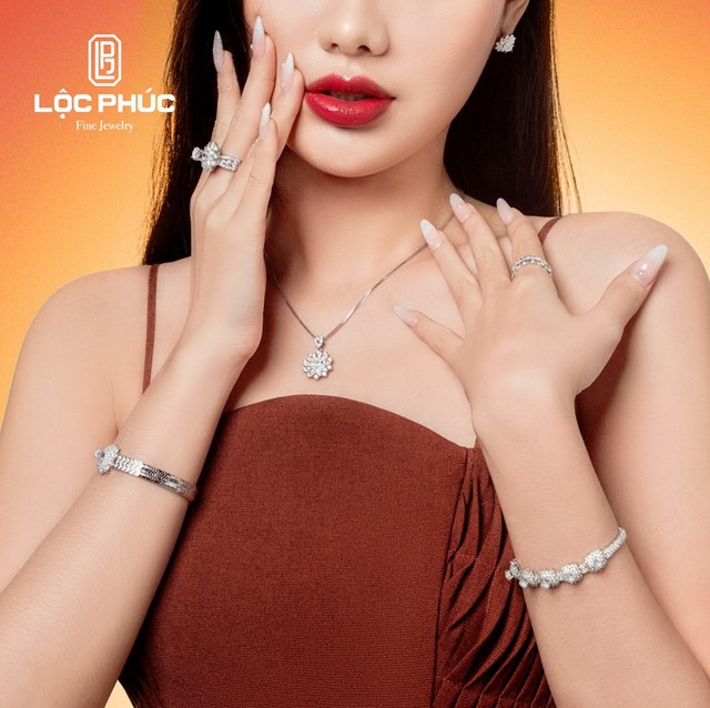 Mừng 20/10, Lộc Phúc Fine Jewelry giảm 16% trang sức kim cương - Ảnh 2.